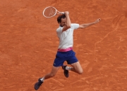 开云体育-西班牙网球队爆冷意大利网球队，梅德韦杰夫绝境逆转的简单介绍