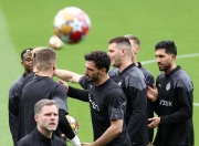 开云体育中国-多特蒙德客场输给汉堡，实现反超的简单介绍