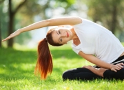 开云体育官方网站-赛道与球场，当F1争冠之夜遇见浓眉的统治力