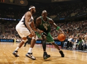 开云足球直播-绝杀时刻，穆雷领军美网逆转澳网，唯一性胜利背后的战术革命