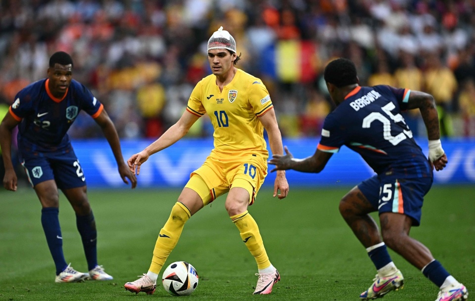 关于阿联酋球队惊险晋级，实力不可小视的信息