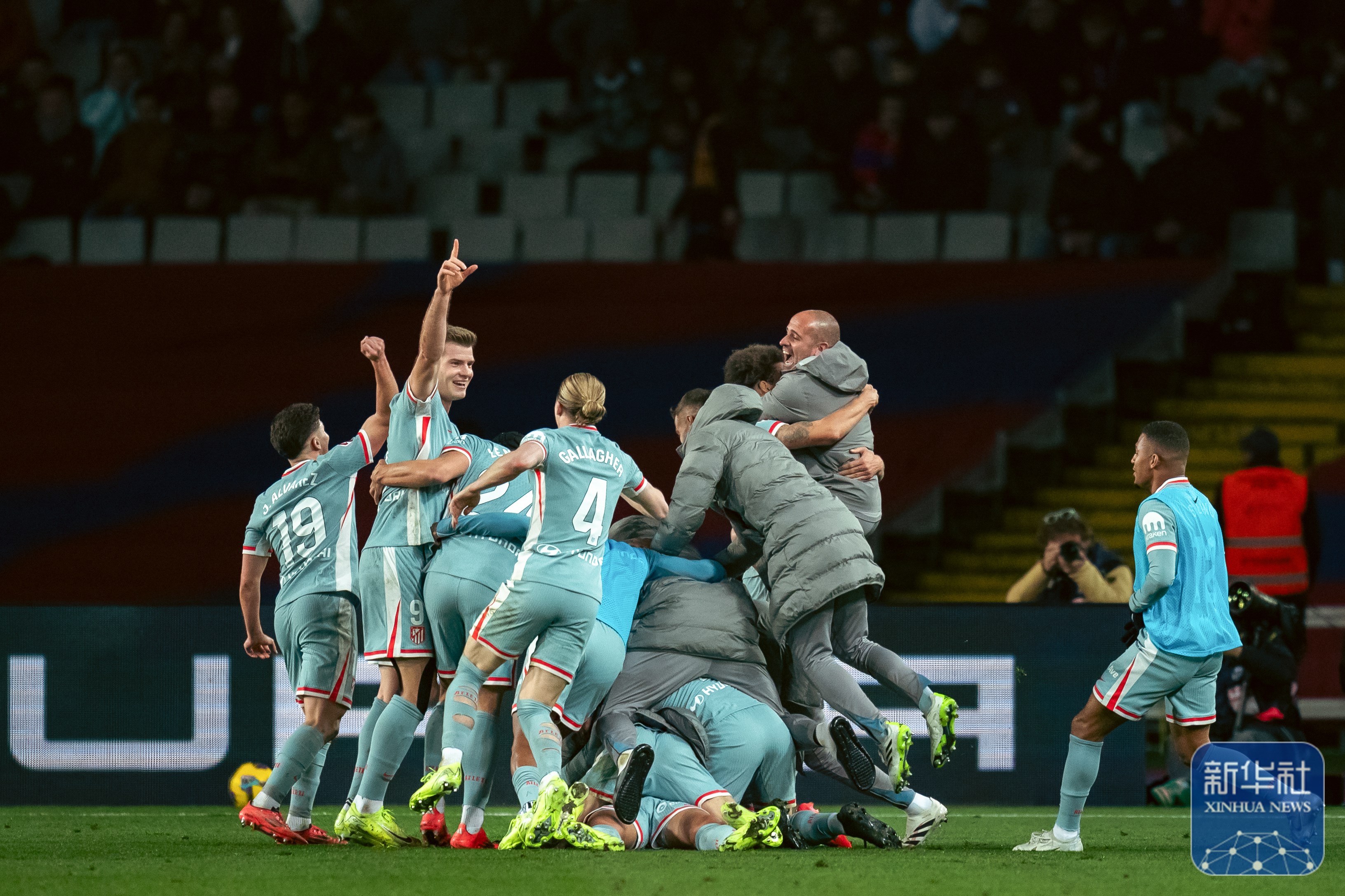 包含迎战强敌：巴塞罗那对马德里竞技的词条