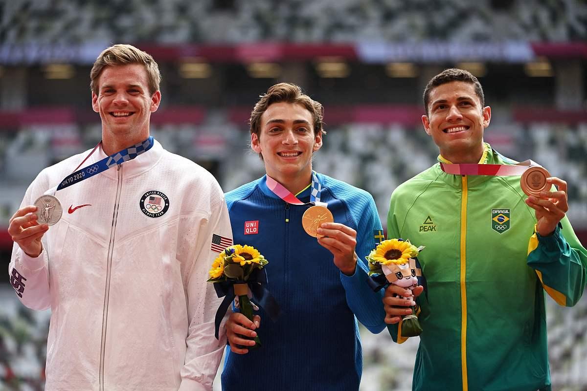 波兰球员表现优异，带队晋级下一轮的简单介绍