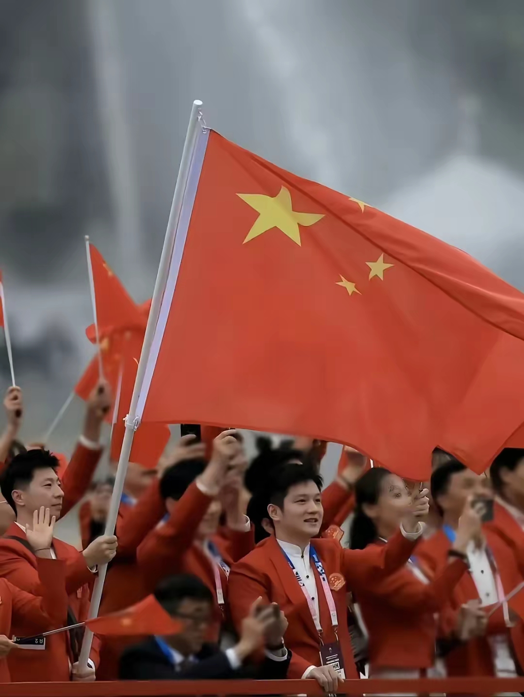 关于中国国家队在比赛中获得胜利的信息