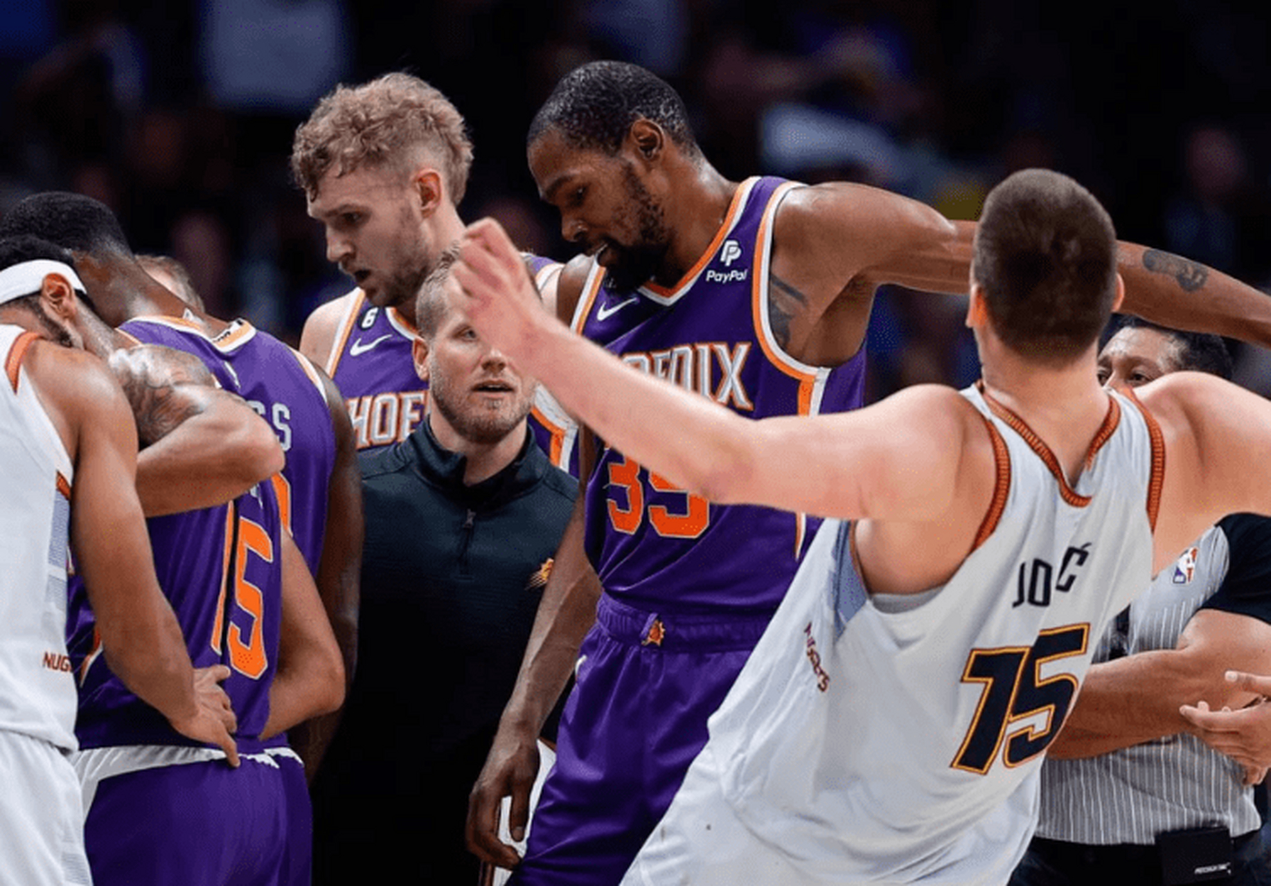 包含篮网队球员本赛季表现飘忽不定的词条