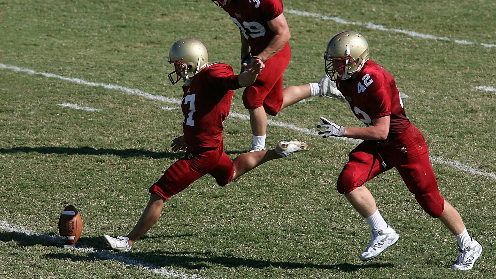 绝杀与纪录之夜，勇士的刀锋与约基奇的丰碑